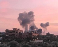 İsrail Ordusu Gazze'yi Vurdu