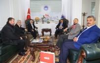 YENI AKIT GAZETESI - Karahasanoğlu Başkan Gürkan'ı Ziyaret Etti