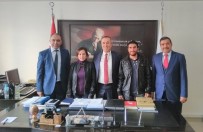 Parasızlıktan Yarım Bıraktığı Okulu 10 Yıl Sonra Derece İle Bitirdi