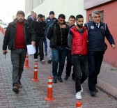 Sosyal Medyada Terör Propagandası Yapan 5 Kişi Yakalandı