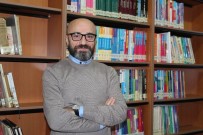 BAHÇEŞEHIR ÜNIVERSITESI - Tolga Yıldız, 'Eğitimde Başarı İçin Klişelerden Uzak Durmalıyız'