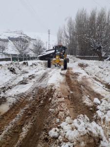 Tunceli'de Kar Nedeniyle 47 Köy Yolu Ulaşıma Kapalı