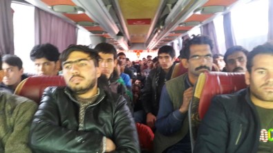 45 Kişilik Otobüsten 78 Mülteci Çıktı