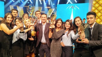 ERÜ İletişim TRT Ödüllerini Topladı