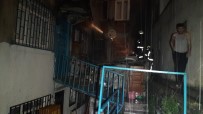 Kağıthane'deki Yangını Vatandaşlar Hortum İle Söndürmeye Çalıştı