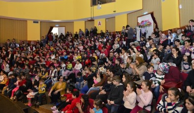 Çocuklara Tiyatro Yıldırım'da Açılıyor