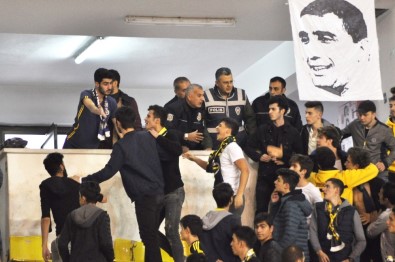 Voleybol Efeler Ligi Açıklaması İnegöl Belediyespor Açıklaması 1 - Fenerbahçe Açıklaması 3
