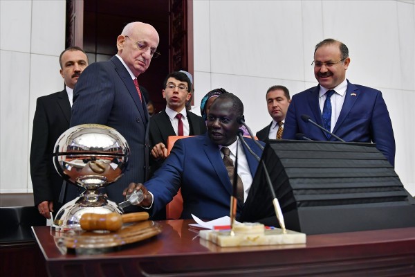 Nijer Meclis Başkanı Tinni Türkiye'de