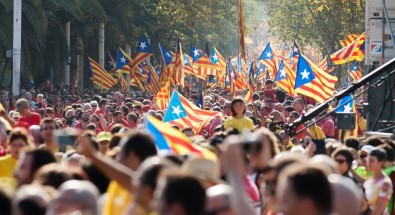Prof. Dr. Devlet Açıklaması 'Bağımsızlık İlanı Katalonya'nın Aleyhine İşleyecek'
