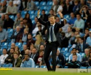 WEST HAM UNITED - West Ham Bilic'le yollarını ayırdı