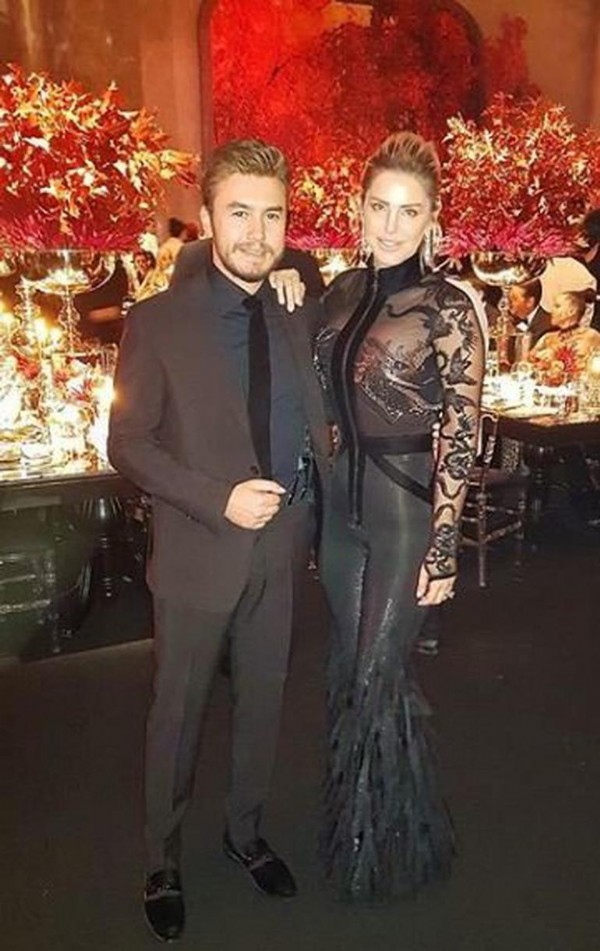 Mustafa Ceceli sarışın oldu