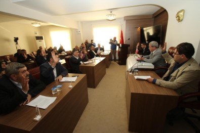 Akyazı Belediyesi Meclis Toplantısı Yapıldı