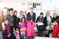 KIRTASİYE MALZEMESİ - İş Kadınlarından Öğrencilere Kıyafet Yardımı