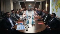 FEVAI ARSLAN - Bakan Özlü'ye Projeler Anlatıldı