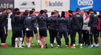 GÖKHAN GÖNÜL - Beşiktaş Akhisarspor Mesaisini Sürdürdü