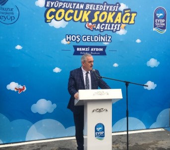 Eyüpsultan'da Çocuklara Özel Sokak