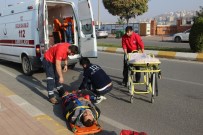 SAKARYA CADDESİ - Kaldırıma Çarpan Motosikletin Sürücüsü Yaralandı