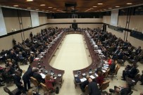 NURETTİN CANİKLİ - NATO Savunma Bakanları Toplantısı İkinci Gününde