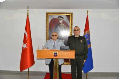 Vali Şentürk İl Jandarma Komutanını Ziyaret Etti
