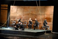 TÜRK TİYATROSU - Bilecik'te Sahne Alan ''Othello'' Oyunu Ayakta Alkışlandı