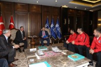 AHMET GÜLHAN - Büyükşehirden Şampiyona Arsa Ödülü