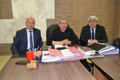 Kars Ve Ilgaz Belediye Başkanlarından Başkan Vergili'ye Ziyaret