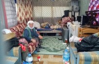 GÖKOVA KÖRFEZİ - Milas'ta Deprem Mağdurlarına Yardım Eli