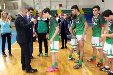 Okullararası Gençler Futsal Müsabakaları Sona Erdi