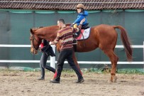 YUNUSLAR - Özel Çocuklar, Atlarla Buluştu