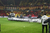 Beşiktaş Şehitleri Andı