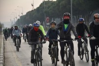 BİSİKLET TURU - Hava Kirliliğine Dikkat Çekmek İçin Pedal Çevirdiler