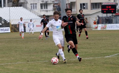 TFF 2. Lig Açıklaması Fethiyespor Açıklaması 0 Karşıkaya Açıklaması 0