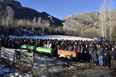 Zigana Dağındaki Kazada Ölenler Toprağa Verildi