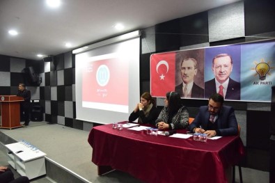 Başkan Yağcı, AK Parti Merkez İlçe Danışma Toplantısı'na Katıldı