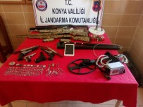 DUMANLı  - Definecilerin Evinden Tarihi Eserler Ve Silahlar Çıktı