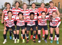 HÜSEYIN TÜRK - Döşemealtı Kadın Futbol Takımı, 3 Puanı 3 Golle Aldı