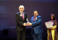 CEMAL REŞİT REY - Kütahya Belediyesi'ne 'Türk Folkloruna Katkı Sağlayan Kuruluş' Ödülü