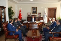 NACI KALKANCı - Türkiye Petrolleri Müdürü Aslandere, Vali Kalkancı'yla Bir Araya Geldi