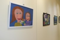 AKÜLÜ SANDALYE - Bu Sergide Çocuklar Var