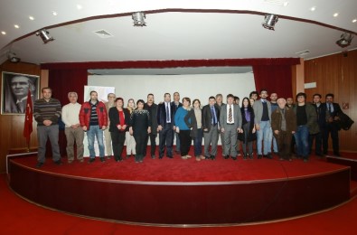 Eskişehir Azerbaycanlılar Derneği'nde ''21 Azer Ve Güney Azerbaycan'ın Bugünü'' Konferansı