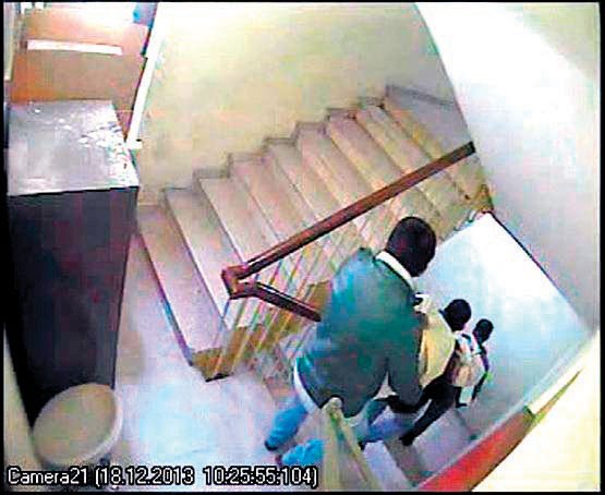 FETÖ'cü tanık Korkmaz: FBI'dan 50 bin dolar yardım aldım.