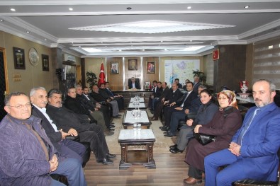 AK Parti Merkez İlçe Yönetiminden Başkan Memiş'e Ziyaret