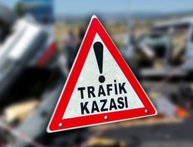 Basın Ekspres Yolu'nda zincirleme trafik kazası: 2 yaralı