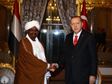 Cumhurbaşkanı Erdoğan, Sudan Devlet Başkanı İle Bir Araya Geldi