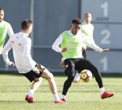 METİN OKTAY - Galatasaray, Malatyaspor Maçı Hazırlıklarına Başladı