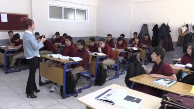 İstihdam Garantili Okul 'Ücretsiz İmkanları'yla Cezbediyor
