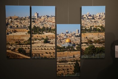 'Kudüs Açıklaması Ey Hüzünler Şehri' Fotoğraf Sergisi OSM'de Gerçekleştirildi