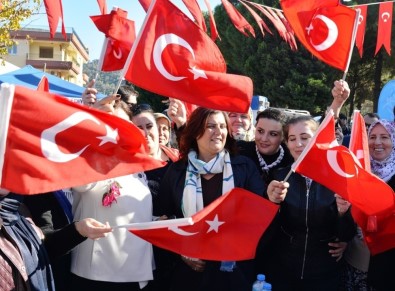 Yeniköy'ün 30 Yıllık Su Sorununu Çözen Başkan Çerçioğlu'na Büyük İlgi