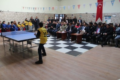 Çaldıran'da 'Şehit Mehmet Sakallı Tenis Turnuvası' Sona Erdi