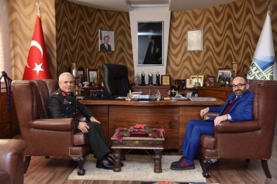 EDOK Komutanı Dalkıran'dan Başkan Üzülmez'e Ziyaret